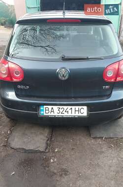 Хетчбек Volkswagen Golf 2007 в 