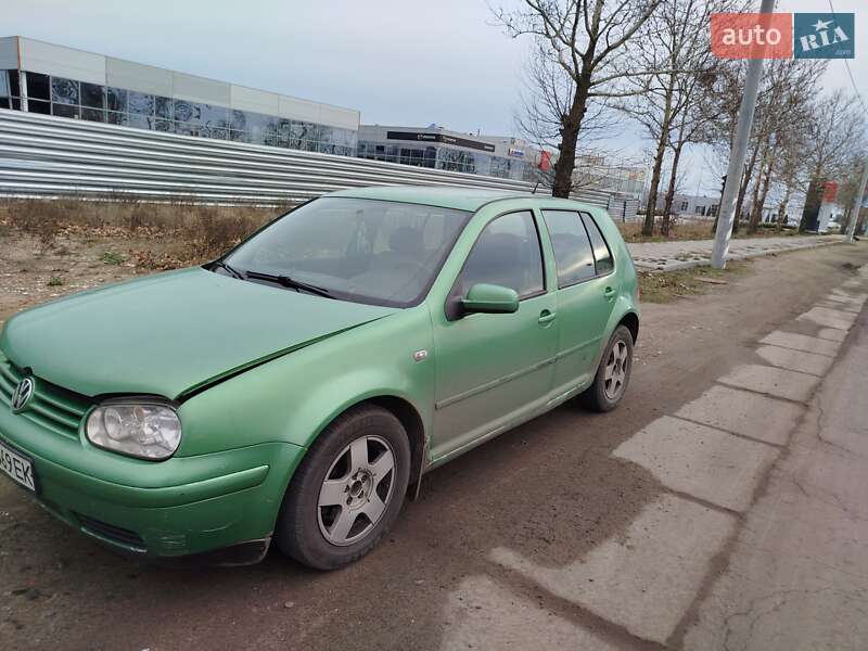 Хетчбек Volkswagen Golf 1999 в Миколаєві