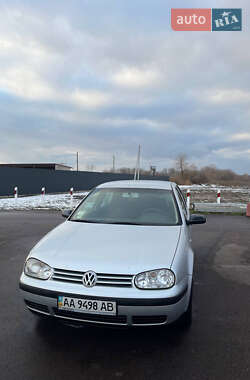 Хетчбек Volkswagen Golf 2002 в Борисполі