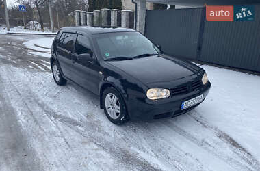 Хетчбек Volkswagen Golf 2000 в Нововолинську