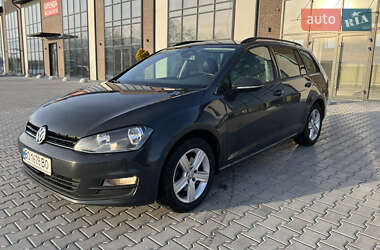 Універсал Volkswagen Golf 2014 в Тернополі