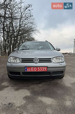 Універсал Volkswagen Golf 2005 в Умані