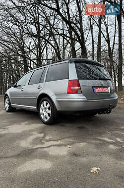 Універсал Volkswagen Golf 2005 в Умані