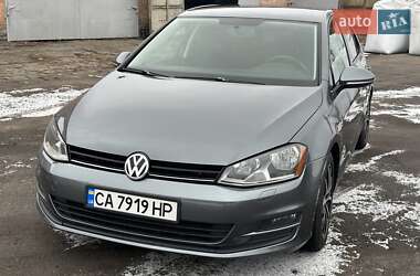 Хетчбек Volkswagen Golf 2014 в Умані