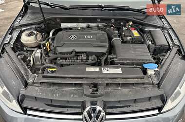 Хетчбек Volkswagen Golf 2014 в Умані