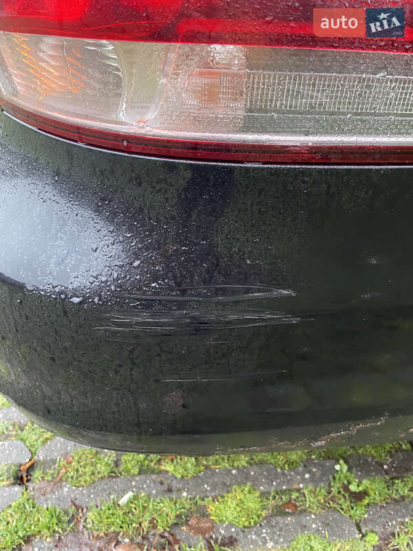 Універсал Volkswagen Golf 2011 в Києві