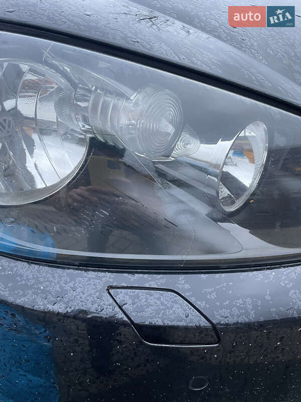 Універсал Volkswagen Golf 2011 в Києві