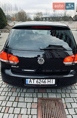 Хэтчбек Volkswagen Golf 2010 в Ивано-Франковске