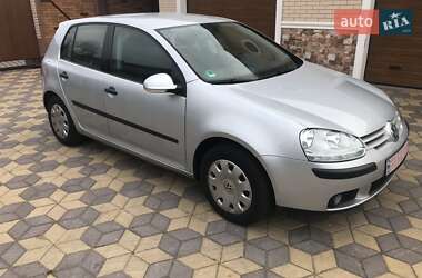 Хетчбек Volkswagen Golf 2004 в Миколаєві