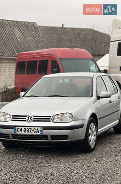 Хетчбек Volkswagen Golf 2001 в Вінниці