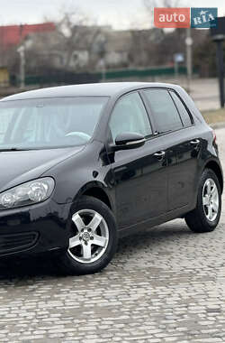 Хэтчбек Volkswagen Golf 2011 в Белой Церкви