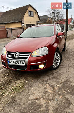 Универсал Volkswagen Golf 2009 в Фастове