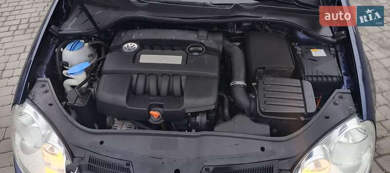 Универсал Volkswagen Golf 2007 в Чернобае фото 6 Универсал Volkswagen Golf 2007 в Чернобае