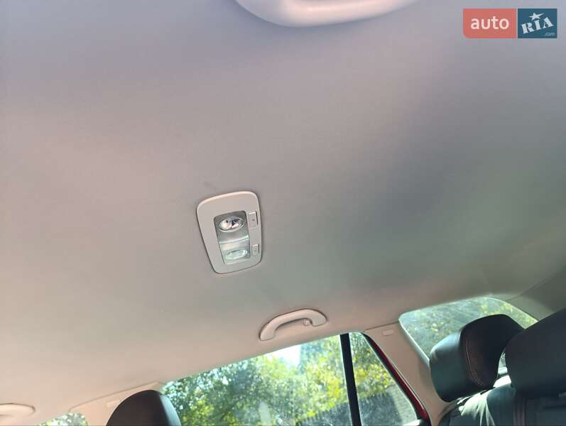 Универсал Volkswagen Golf 2010 в Оброшином