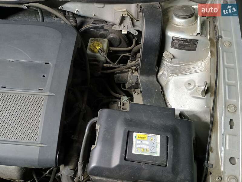 Универсал Volkswagen Golf 2003 в Каменском фото 23 Универсал Volkswagen Golf 2003 в Каменском