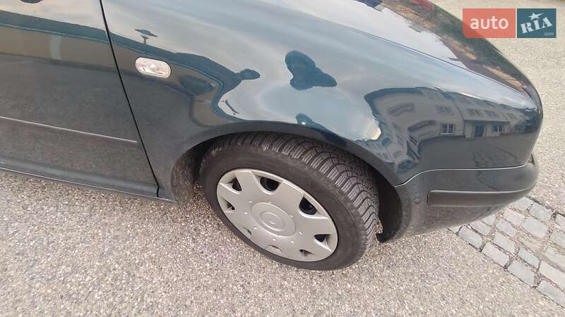 Хетчбек Volkswagen Golf 2000 в Чернігові