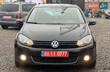 Хетчбек Volkswagen Golf 2009 в Лубнах