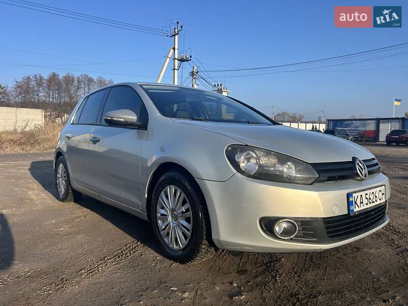 Хетчбек Volkswagen Golf 2011 в Василькові