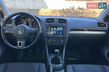 Хетчбек Volkswagen Golf 2011 в Василькові