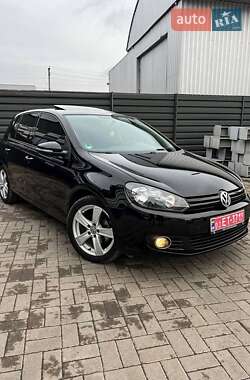 Хэтчбек Volkswagen Golf 2010 в Черкассах