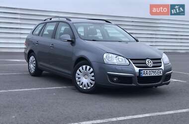 Універсал Volkswagen Golf 2009 в Львові