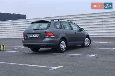 Універсал Volkswagen Golf 2009 в Львові