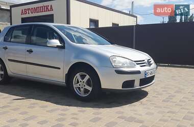 Хетчбек Volkswagen Golf 2005 в Тернополі