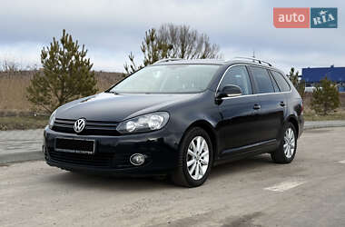 Универсал Volkswagen Golf 2012 в Ровно