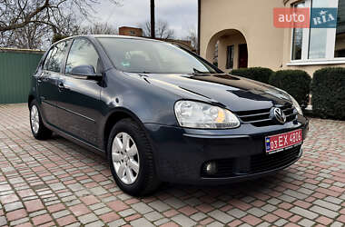 Хэтчбек Volkswagen Golf 2008 в Хороле