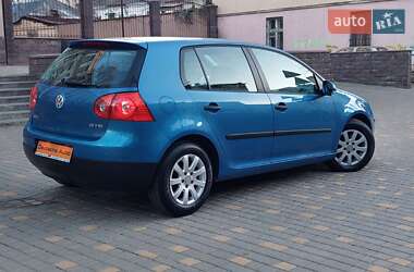 Хетчбек Volkswagen Golf 2004 в Одесі