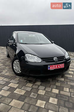 Хетчбек Volkswagen Golf 2005 в Полтаві