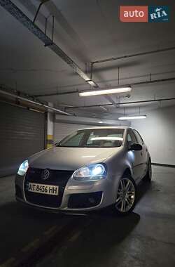 Хетчбек Volkswagen Golf 2007 в Івано-Франківську