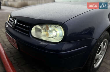 Хетчбек Volkswagen Golf 2003 в Луцьку