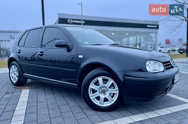 Хетчбек Volkswagen Golf 2000 в Мукачевому