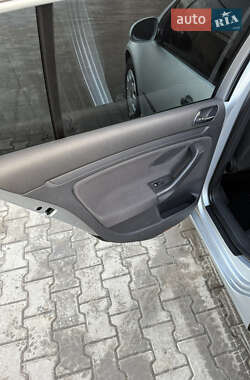 Кабріолет Volkswagen Golf 2004 в Томашполі