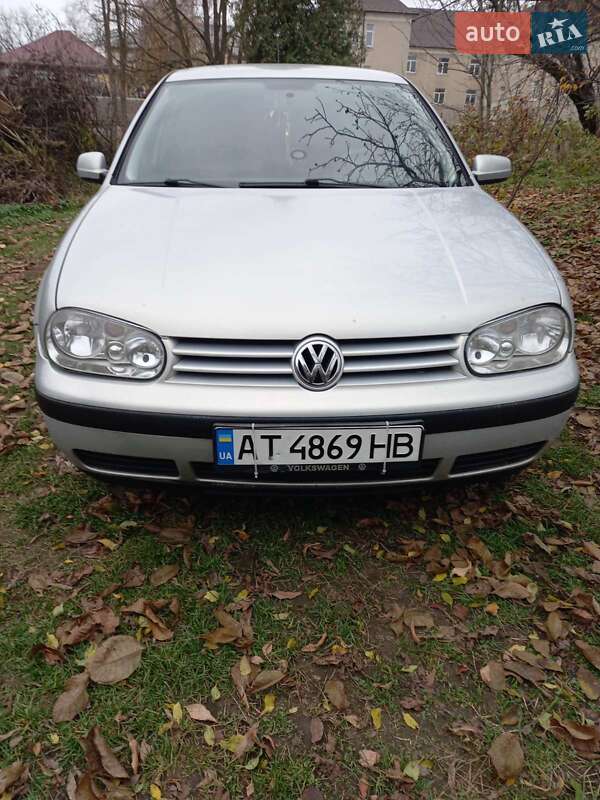 Хетчбек Volkswagen Golf 1998 в Івано-Франківську