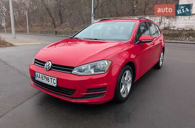 Універсал Volkswagen Golf 2015 в Києві