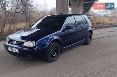 Хетчбек Volkswagen Golf 1999 в Дніпрі