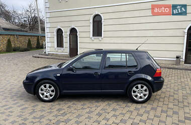 Хетчбек Volkswagen Golf 2003 в Могилів-Подільському