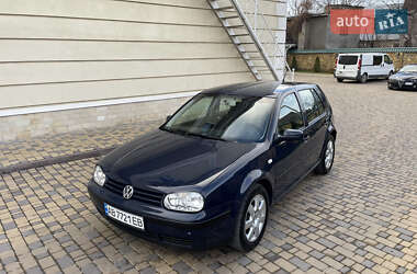 Хетчбек Volkswagen Golf 2003 в Могилів-Подільському