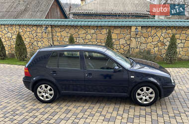 Хетчбек Volkswagen Golf 2003 в Могилів-Подільському