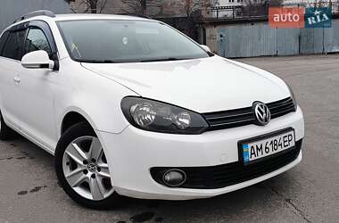 Універсал Volkswagen Golf 2009 в Харкові