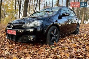 Хетчбек Volkswagen Golf 2012 в Калуші