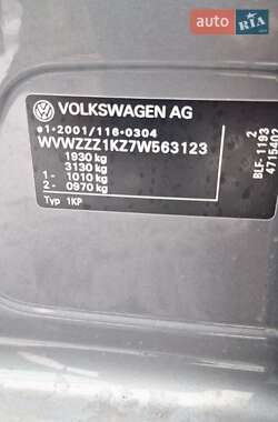 Хетчбек Volkswagen Golf 2006 в 