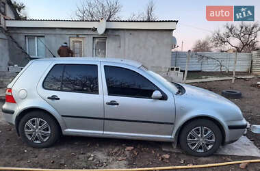 Хетчбек Volkswagen Golf 2003 в Миколаєві