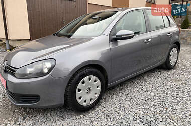 Хетчбек Volkswagen Golf 2009 в Рівному