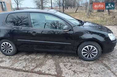 Хэтчбек Volkswagen Golf 2007 в 