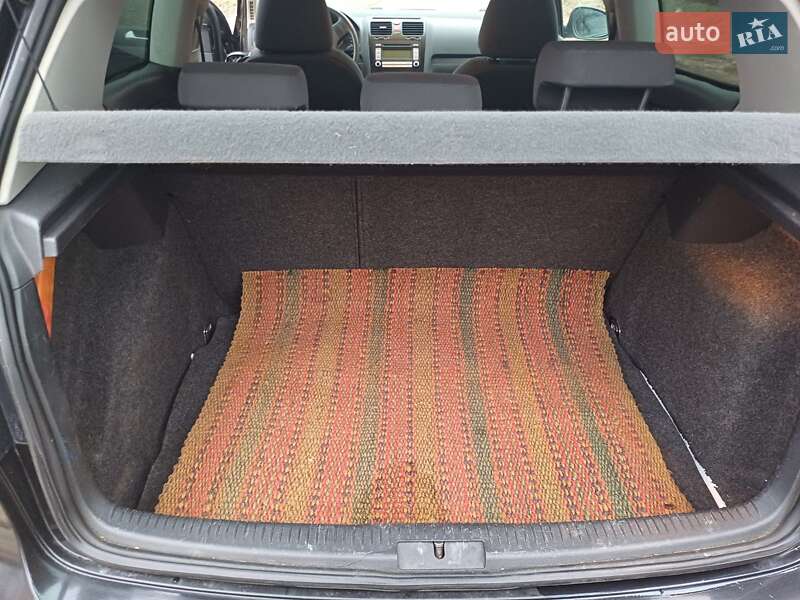 Хэтчбек Volkswagen Golf 2007 в Ананьеве