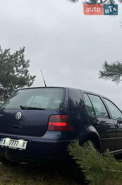 Хетчбек Volkswagen Golf 2002 в Чернігові