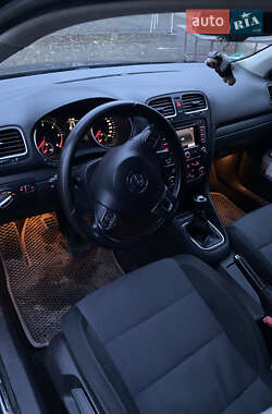 Універсал Volkswagen Golf 2011 в Бердичеві